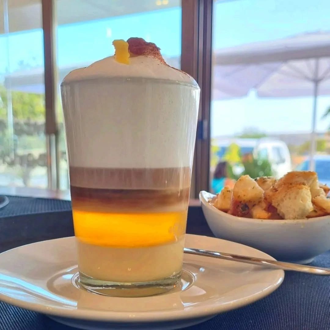 cafe-canario-jonny-russo-comida-italiana-tenerife